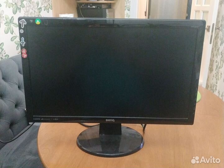 Монитор benq GW2250HM с битой матрицей