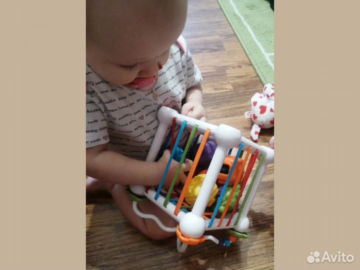 Сортер монтессори - куб с резинками