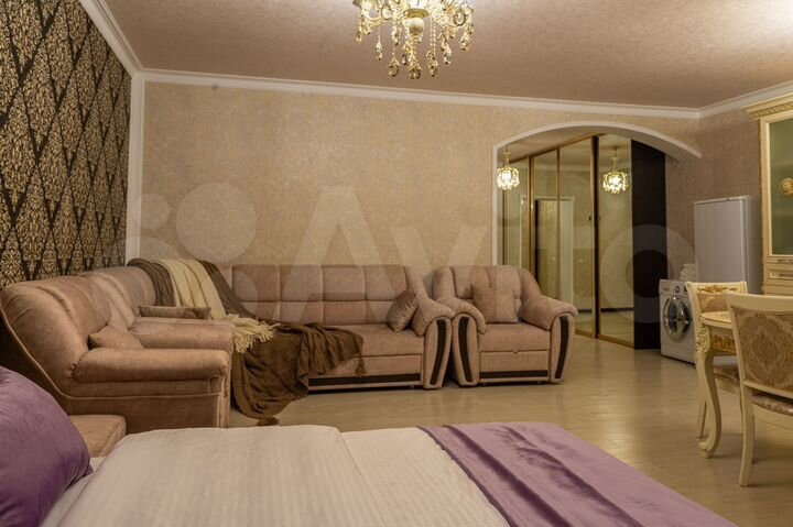 Квартира-студия, 60 м², 2/6 эт.