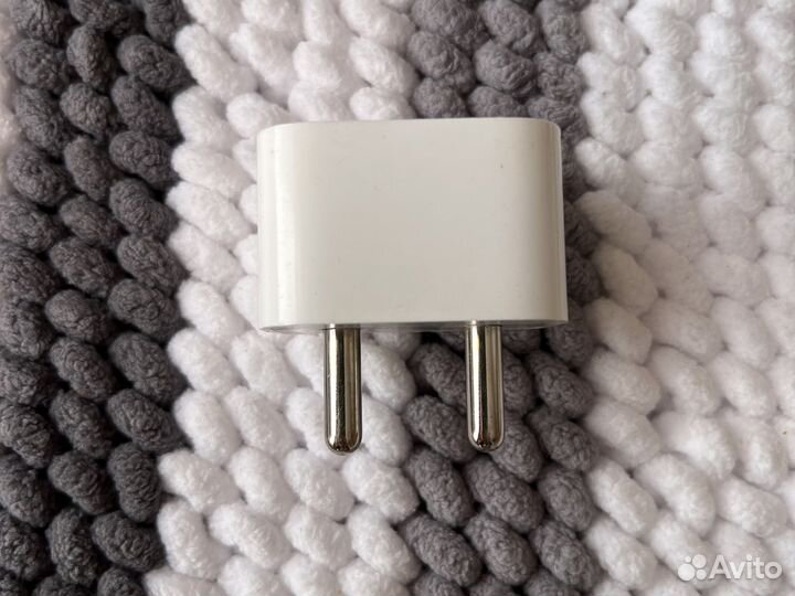 iPhone/iPad Зарядный адаптер 5W Оригиналь