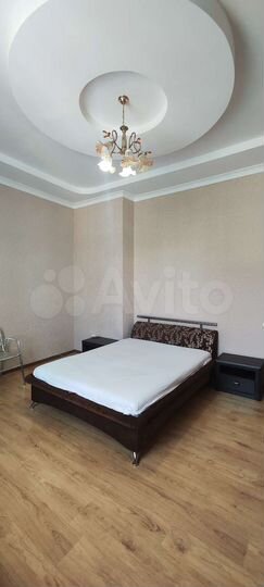 2-к. квартира, 70 м², 2/2 эт.