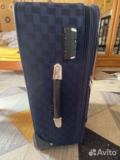 Чемодан на колесах