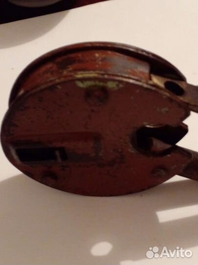 Замок старина навесной винтаж