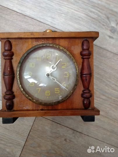 Часы настольные СССР