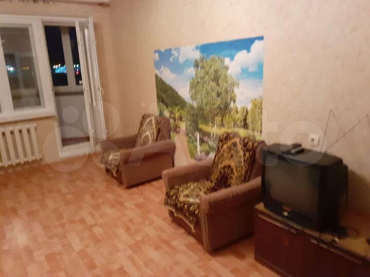 1-к. квартира, 42 м², 4/9 эт.