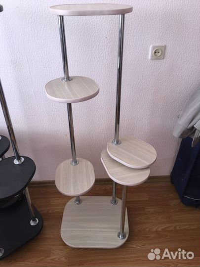 Стойка, подставка для цветов