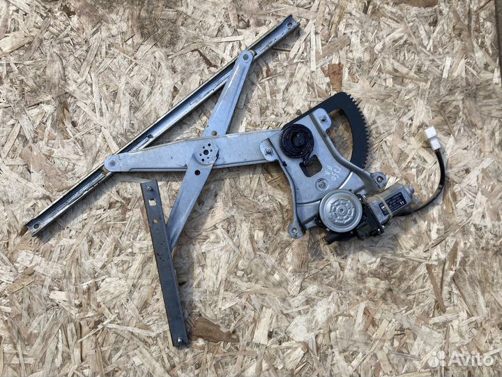 Стеклоподъемник передний левый Шевроле Авео Т250