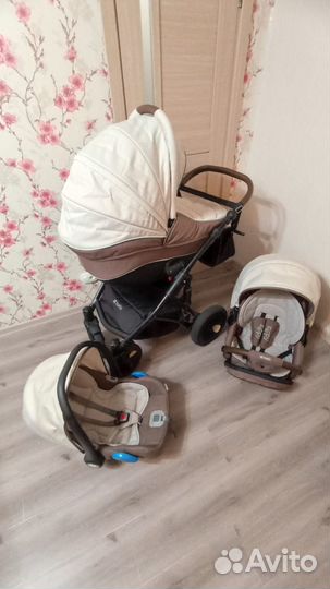 Продам коляску 3 в 1