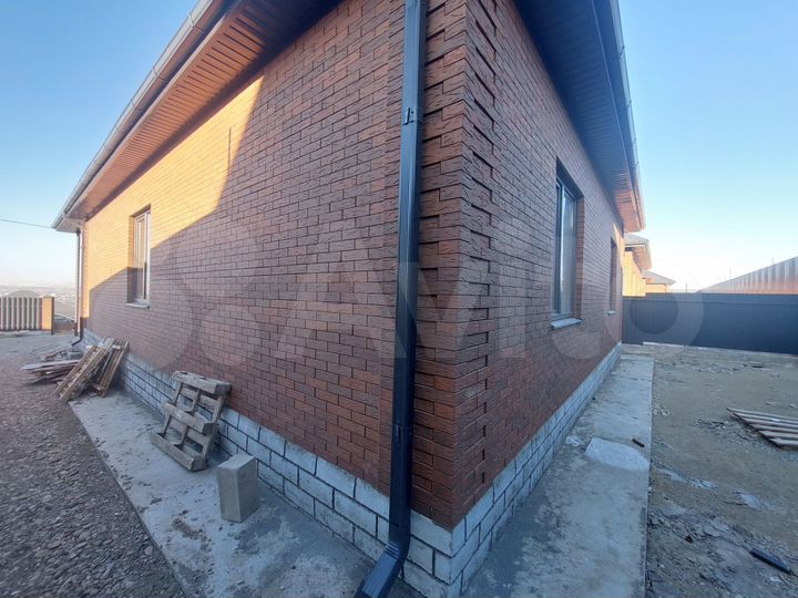 Дом 168 м² на участке 4,5 сот.