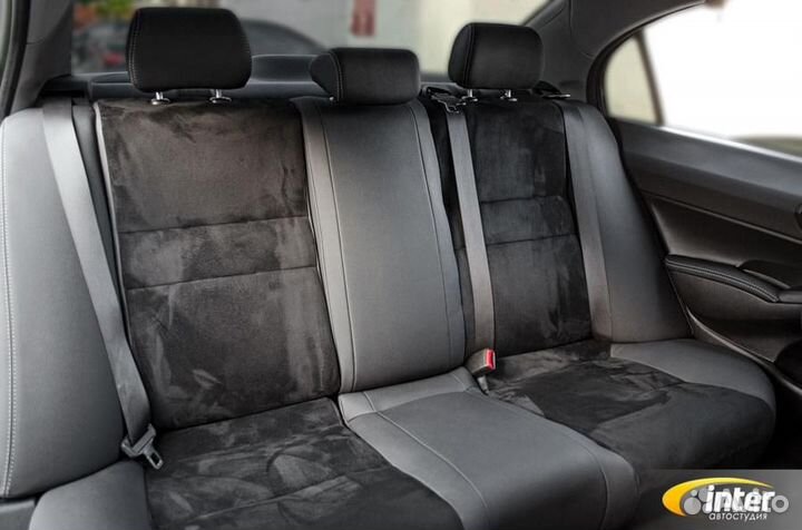 Авточехлы из экокожи Honda Civic 4D (8th)