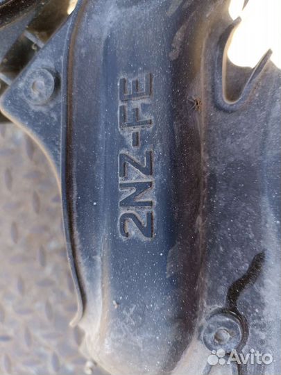 Впускной коллектор Toyota 2NZ-FE