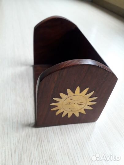 Индийский деревяный календарь