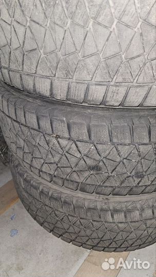 Bridgestone Blizzak DM-V2 225/65 R17 102H