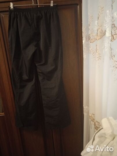 Спортивный костюм женский