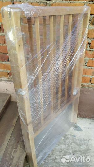 Детская кроватка с матрасом