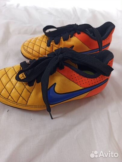 Бутсы Nike 27 размер