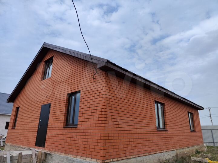 Коттедж 115 м² на участке 5 сот.