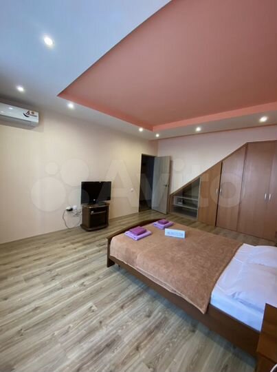 2-к. квартира, 65 м², 7/7 эт.