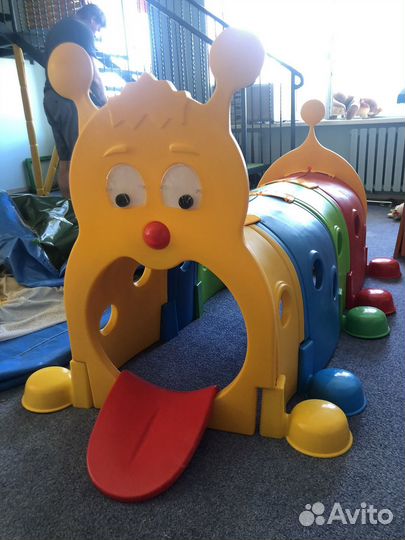 Детская горка пластиковая для дома «Гусеница»