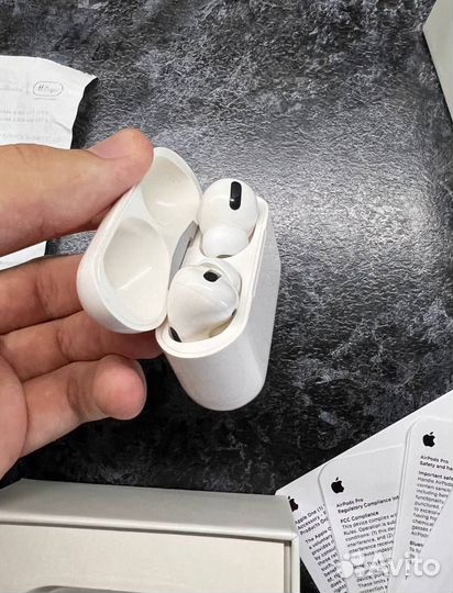 Apple AirPods Pro оригинал чек