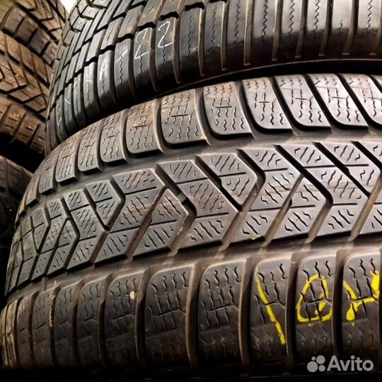 Pirelli Winter Sottozero 3 245/45 R19