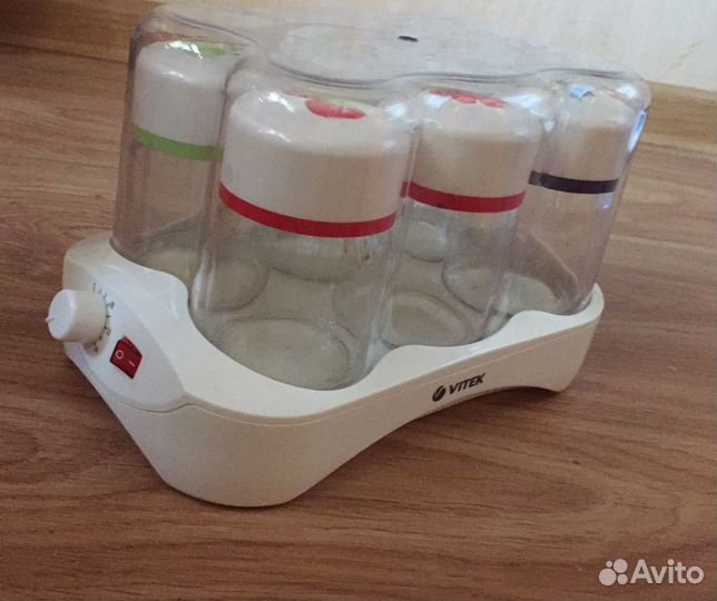 Йогуртница Vitek VT-2600