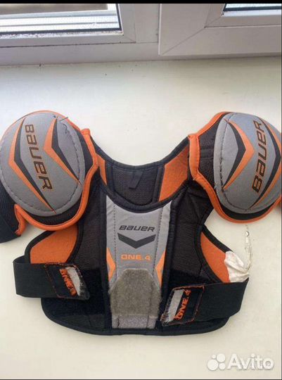 Нагрудник хоккейный yth