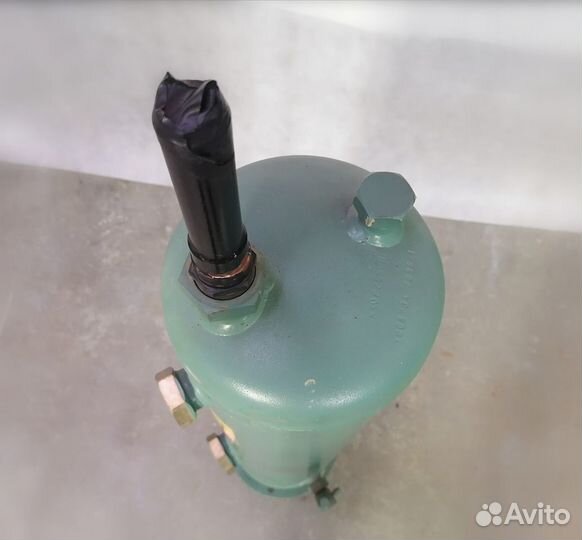 Ресивер Bitzer FS302, вертикальный 30 литров