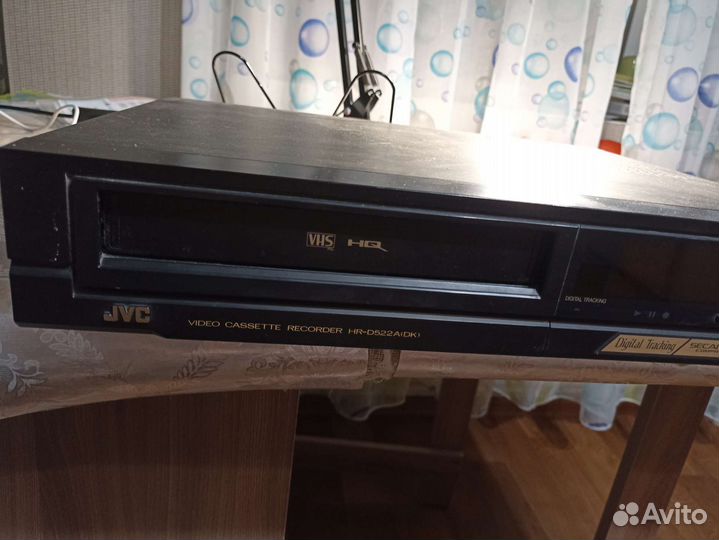 Видеомагнитофон jvc