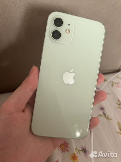 iPhone 12, 64 ГБ