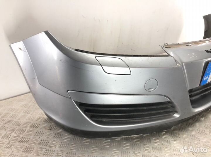 Бампер 375768702 Opel Astra H (2004-2010)