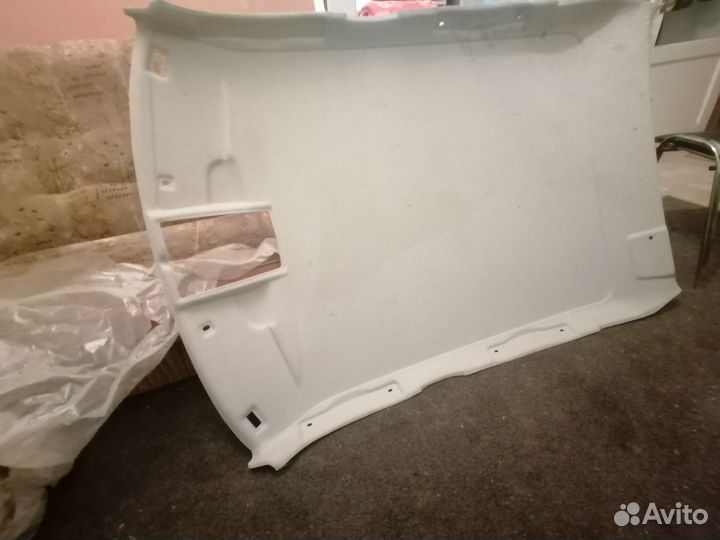 Потолок на LADA priora