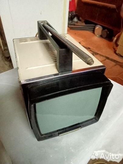 Телевизор антиквариат