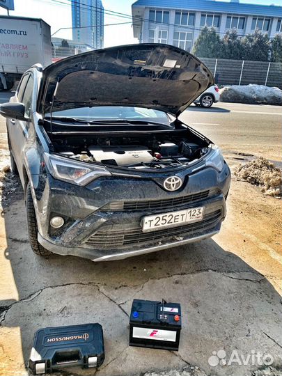 Аккумулятор на Тойоту RAV4 65ач с доставкой
