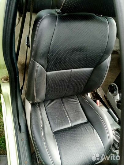 Потолок и ковролин Калина