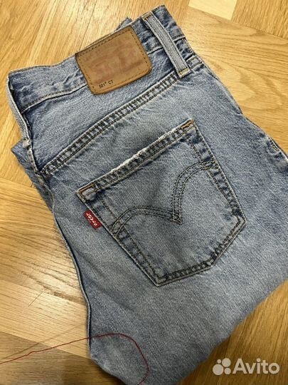 Женские джинсы levis 501