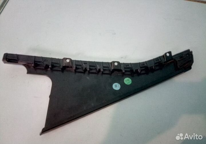 Накладка стойки 