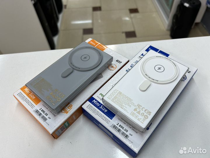 Повербанк 10000мАч с беспроводной зарядкой