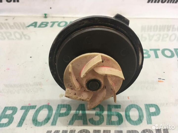 Насос водяной для Chevrolet Captiva 2006-2010г