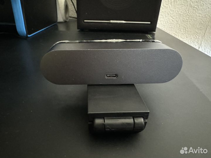 Веб камера logitech Brio (зарезервировано)