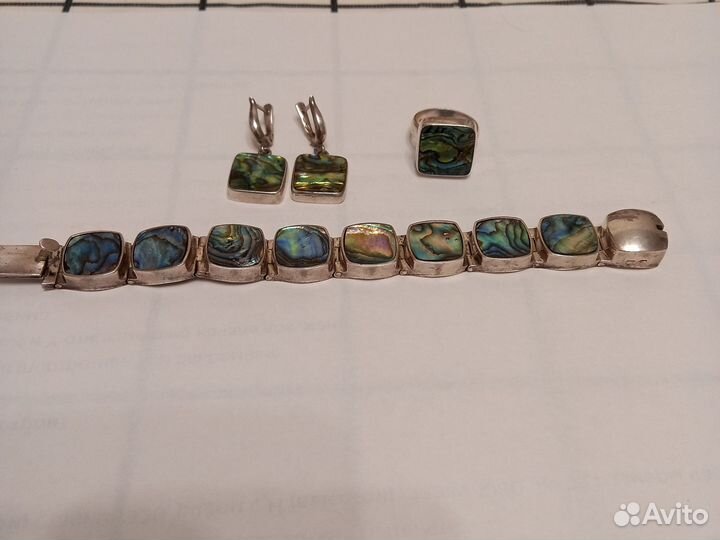 Набор из перламутра