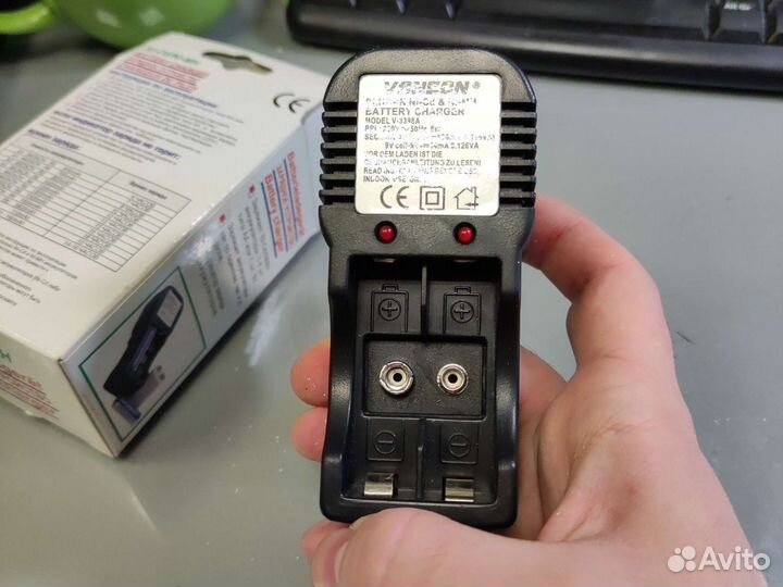 Зарядное устройство для аккумуляторных батареек