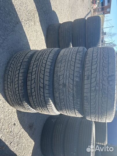Firestone Firehawk Wide Oval 215/55 R17 30M
