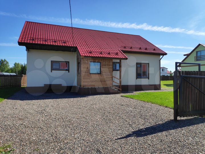 Коттедж 170 м² на участке 10 сот.