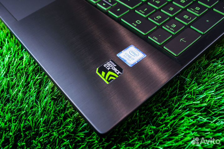Игровой ноутбук i7,GTX1060,8Gb,SSD 256,1Tb HDD