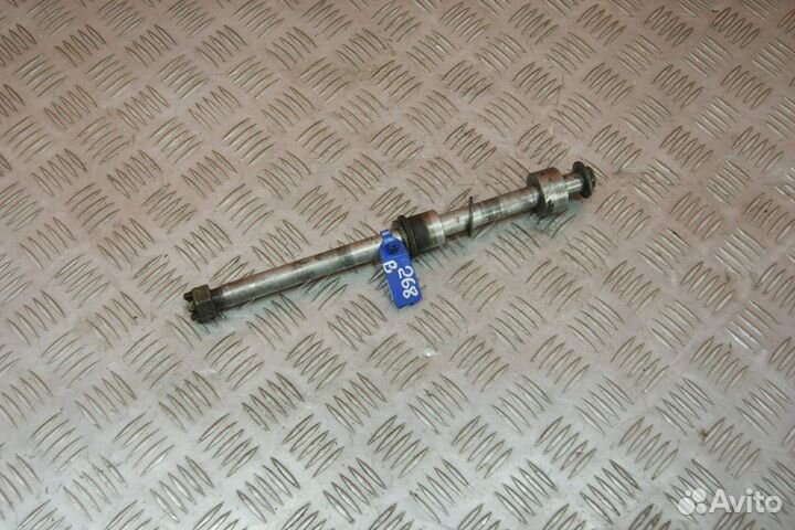 Ось заднего колеса Kawasaki GPZ400R