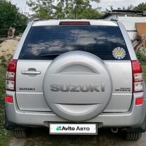 Suzuki Grand Vitara 2.0 MT, 2005, 171 256 км, с пробегом, цена 1 050 000 руб.