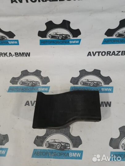 Воздуховод тормозов левый BMW 5-серия E60/E61