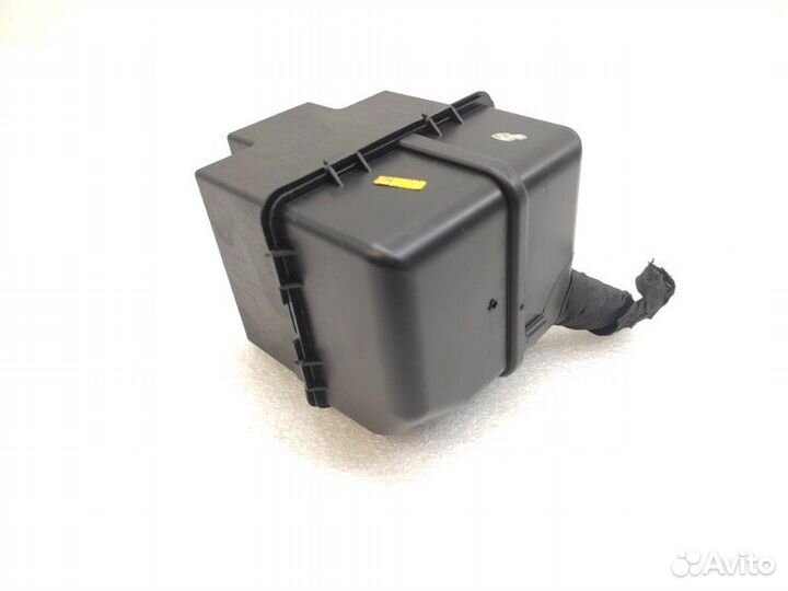 Блок предохранителей Volkswagen Passat B7 1.4 TSI