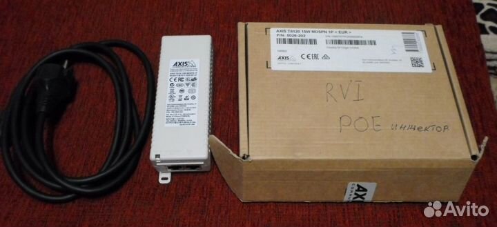 Инжектор PoE Axis T8120